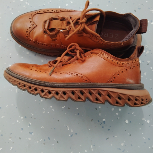 Cole Haan Other - Cole Haan Zerogrand Wing Oxfords 9.5